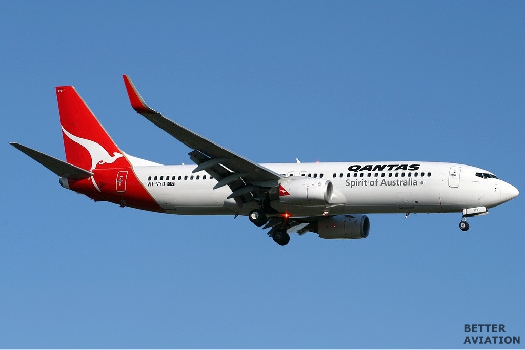 Qantas Airways Boeing B737-800