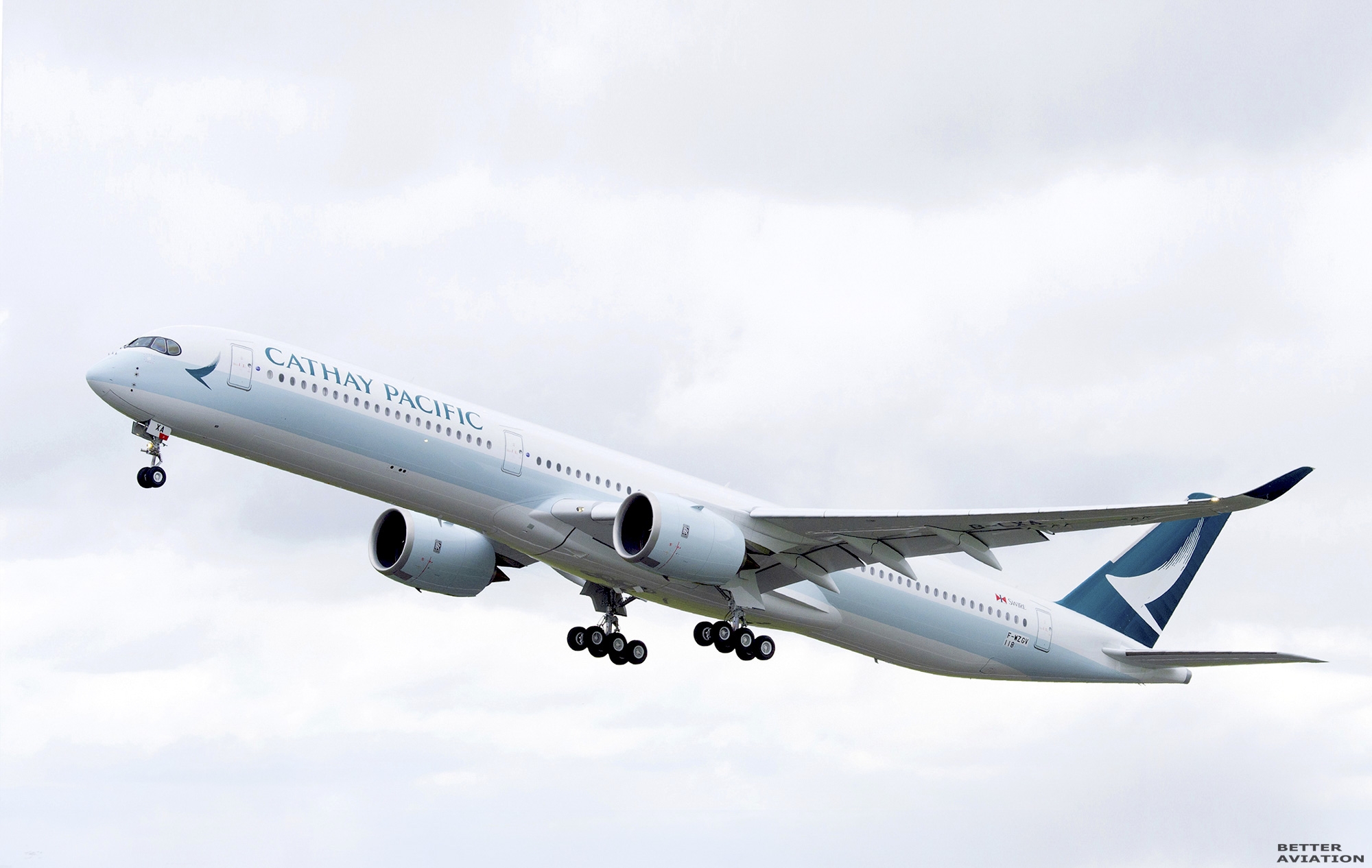 cathay-pacific-seeks-to-hire-400-cadet-pilots-by-end-of-2023-as-it-signs-3-year-training-deal